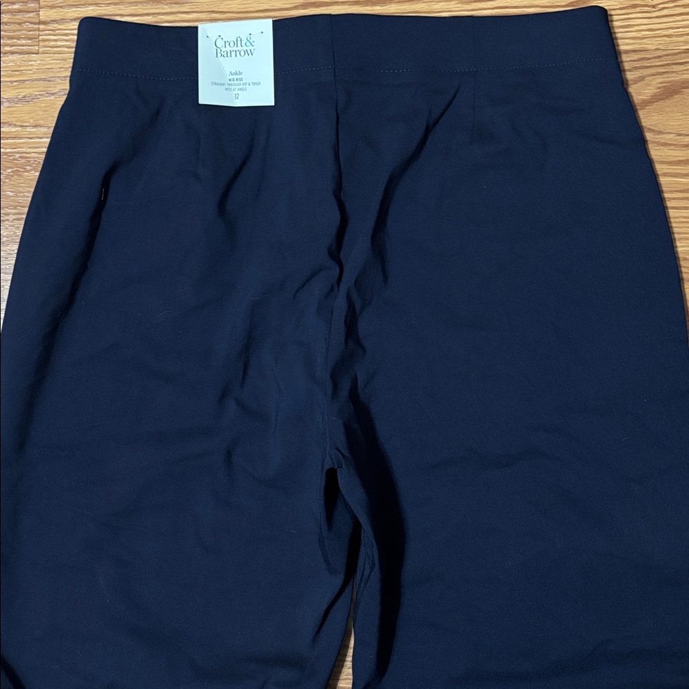 Croft & Barrow Navy Ankle Mid Rise Women's Pants - Picture 6 of 7
